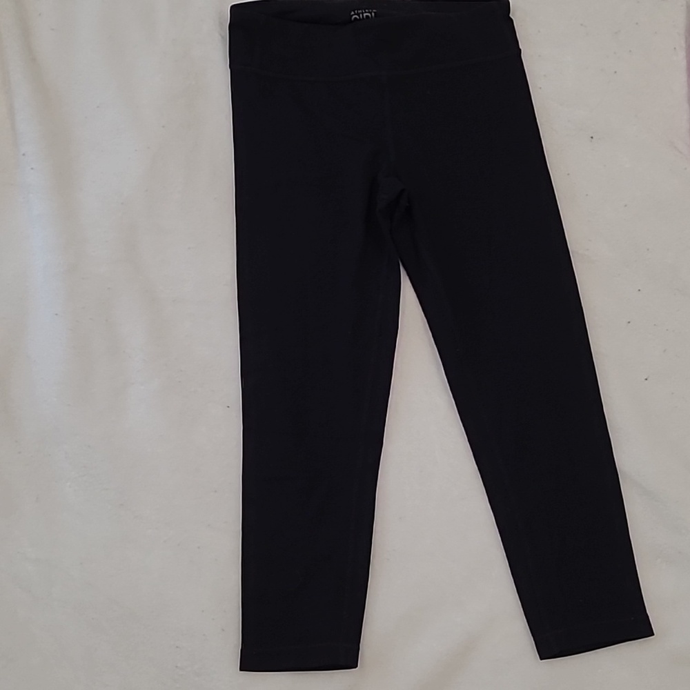 Athleta Girl black Capri leggings size L (12)